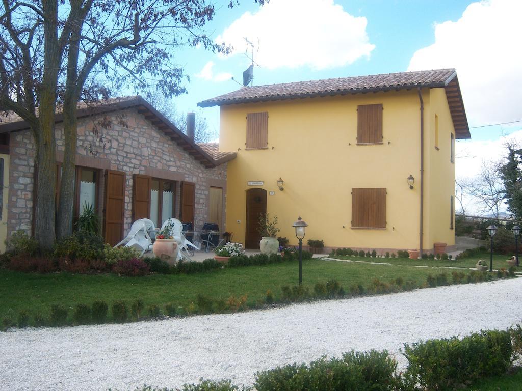 Agriturismo Lo Sgorzolo 佩尔戈拉 外观 照片